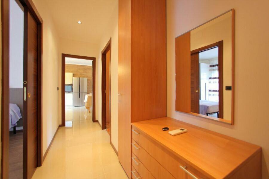 Bed & Breakfast Holidays Artisti Peschiera del Garda